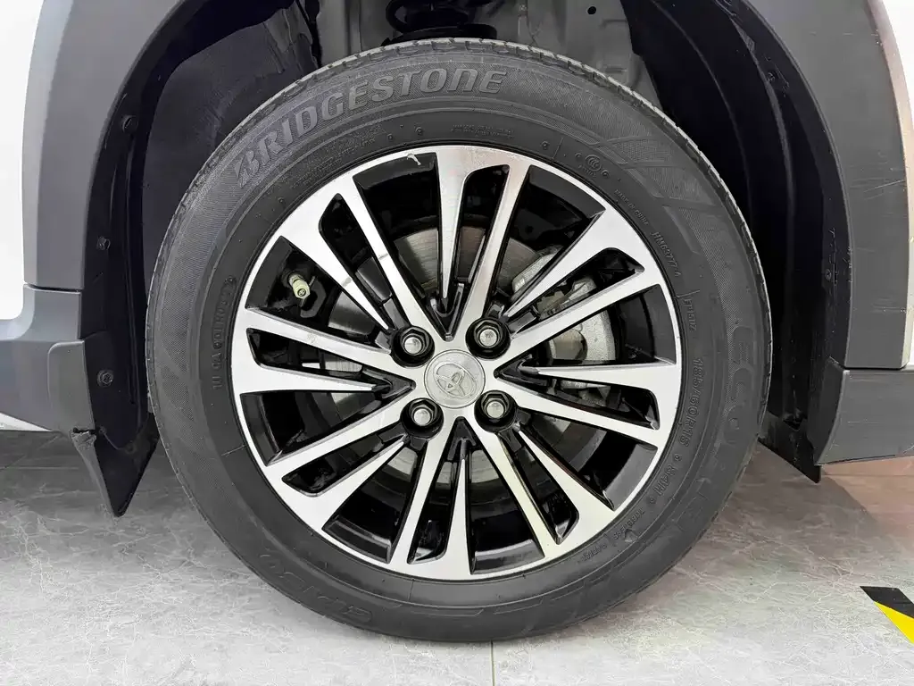 Toyota Yaris L 2022 из CN, фото 9