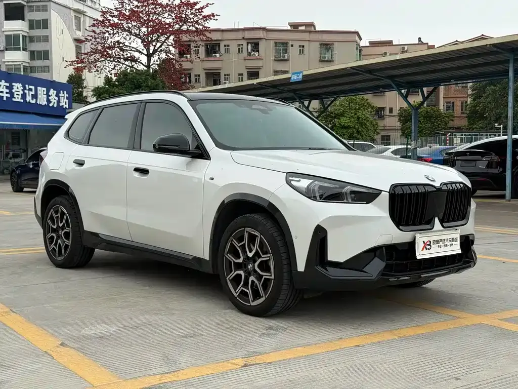BMW X1 — фото 4