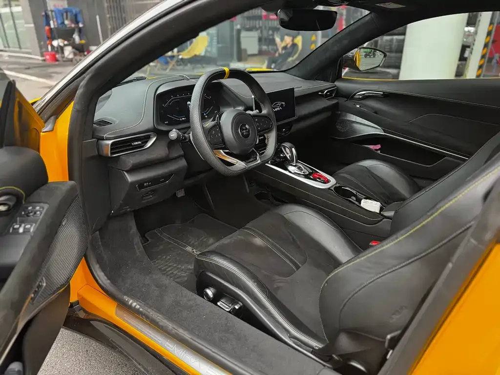 Lotus Emira 2024 из CN, фото 2