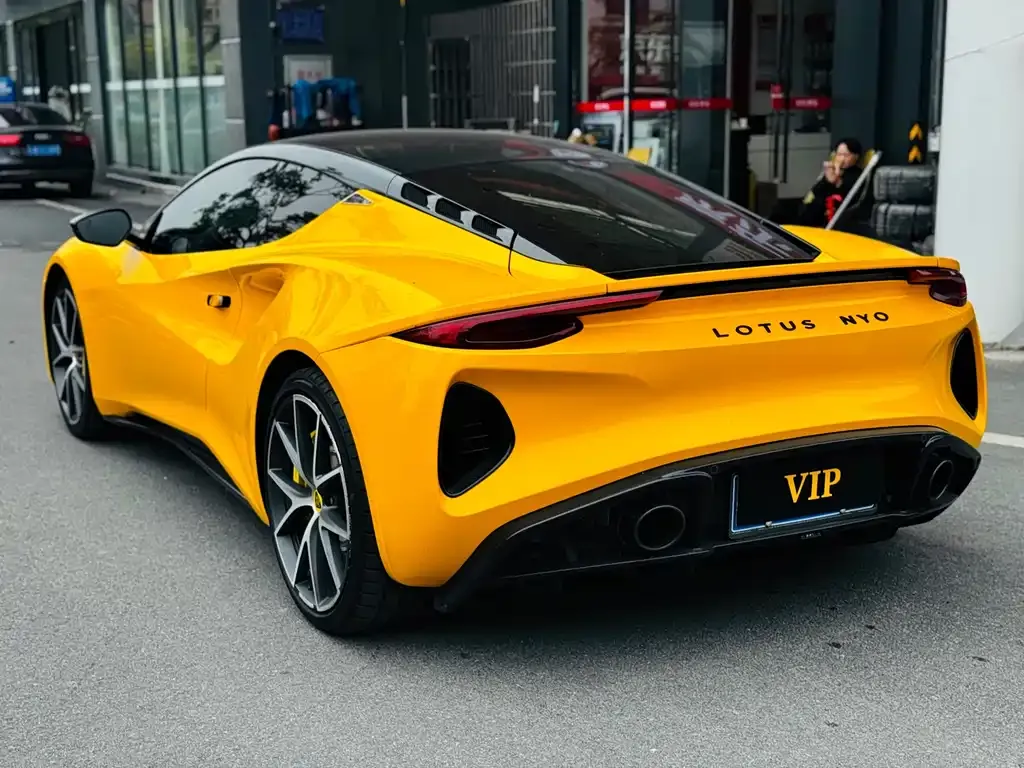 Lotus Emira 2024 из CN, фото 3