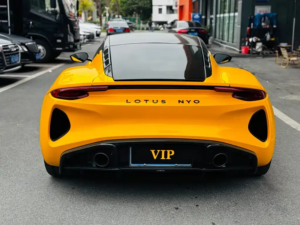 Lotus Emira 2024 из CN, фото 4