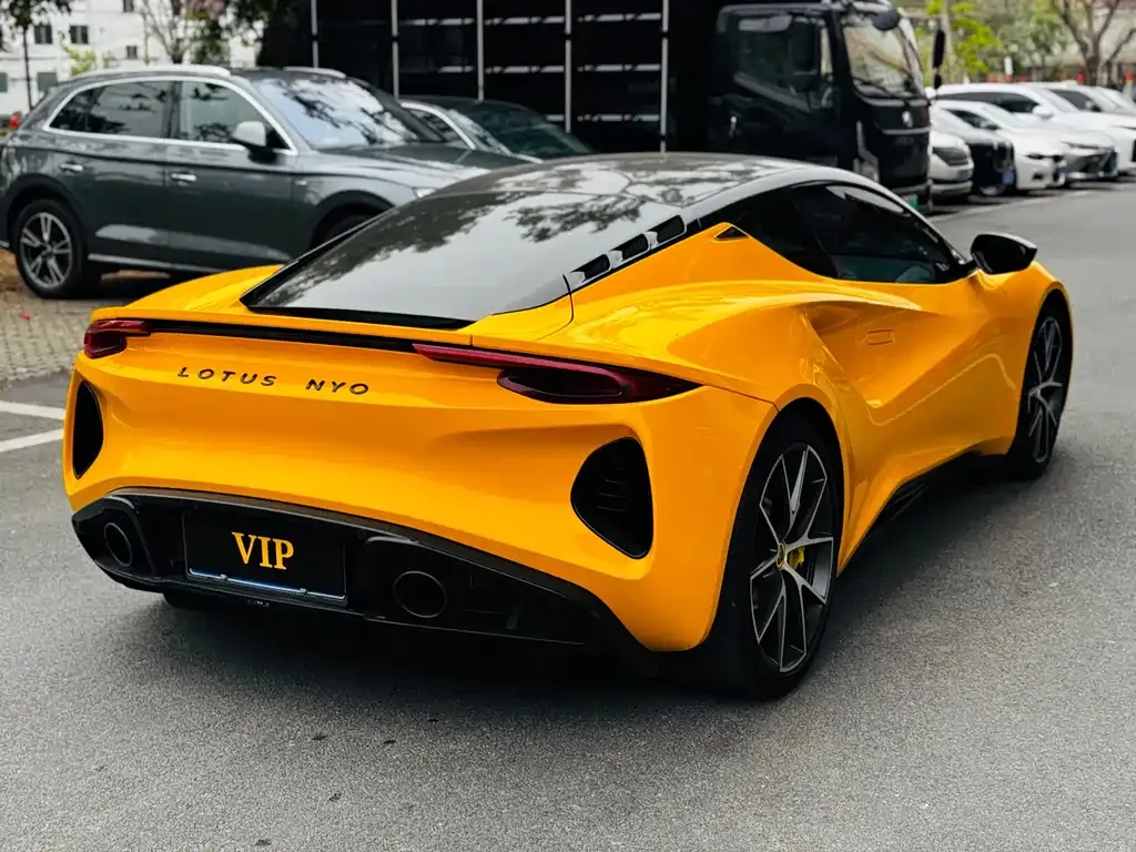 Lotus Emira 2024 из CN, фото 5