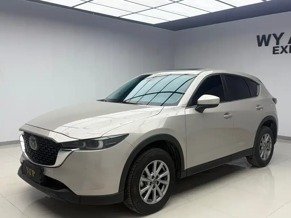 Mazda CX-5 — фото 1