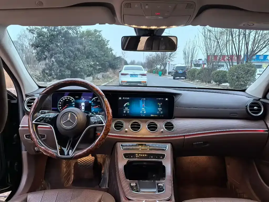 Mercedes-Benz E-Class 2022 из CN, фото 3