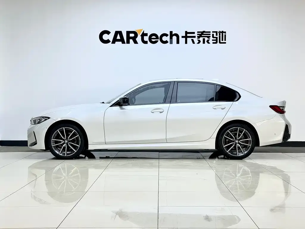 BMW 3 Series 2024 из CN, фото 3