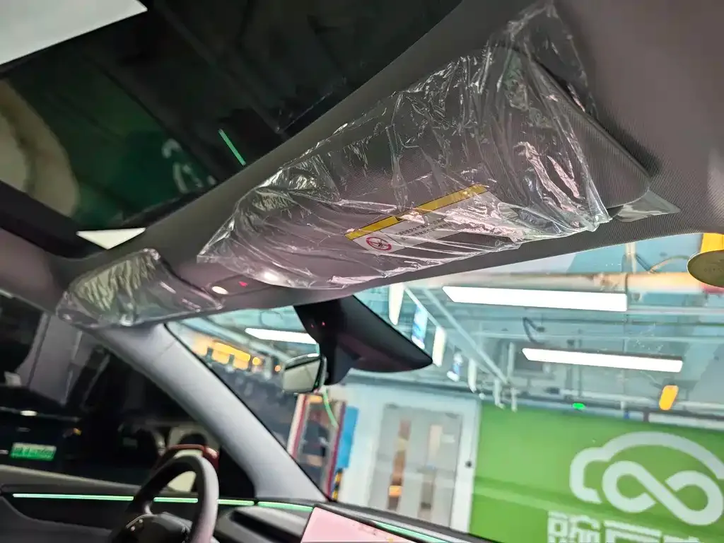 Tesla Model Y 2025 из CN, фото 7