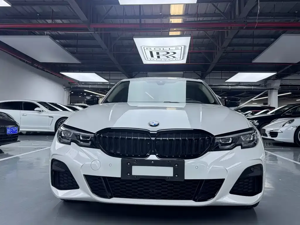 BMW 3 Series 2022 из CN, фото 7