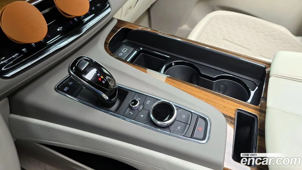Cadillac Escalade 2023 из KR, фото 10