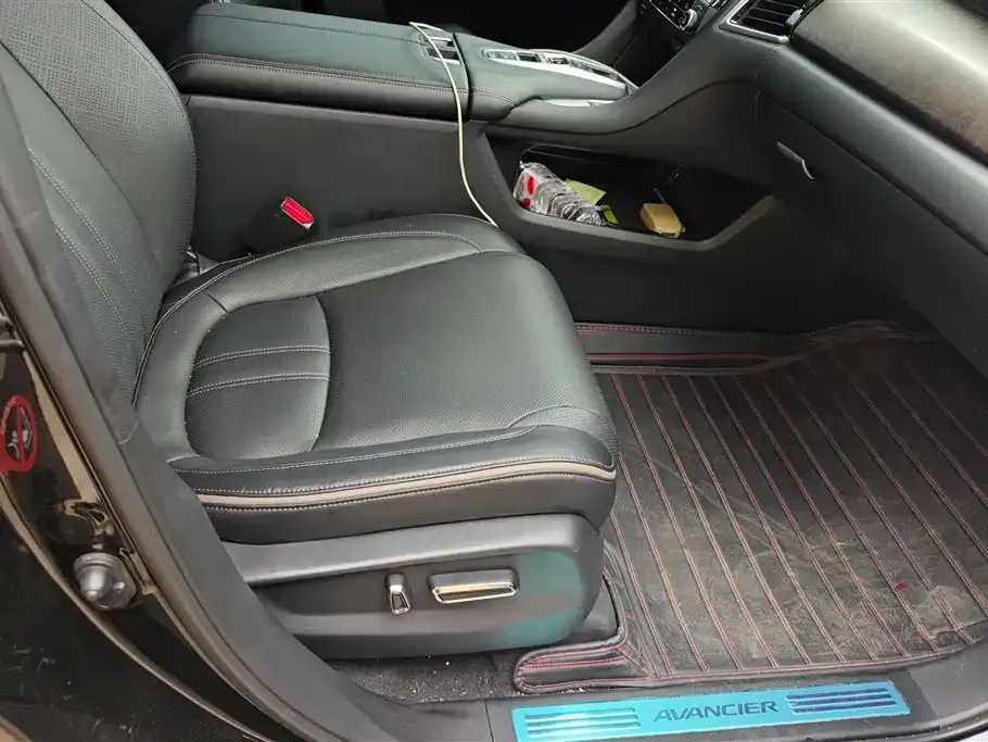 Honda Avancier 2023 из CN, фото 4