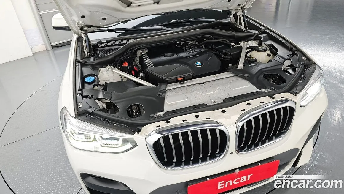 BMW X4 2021 из KR, фото 4