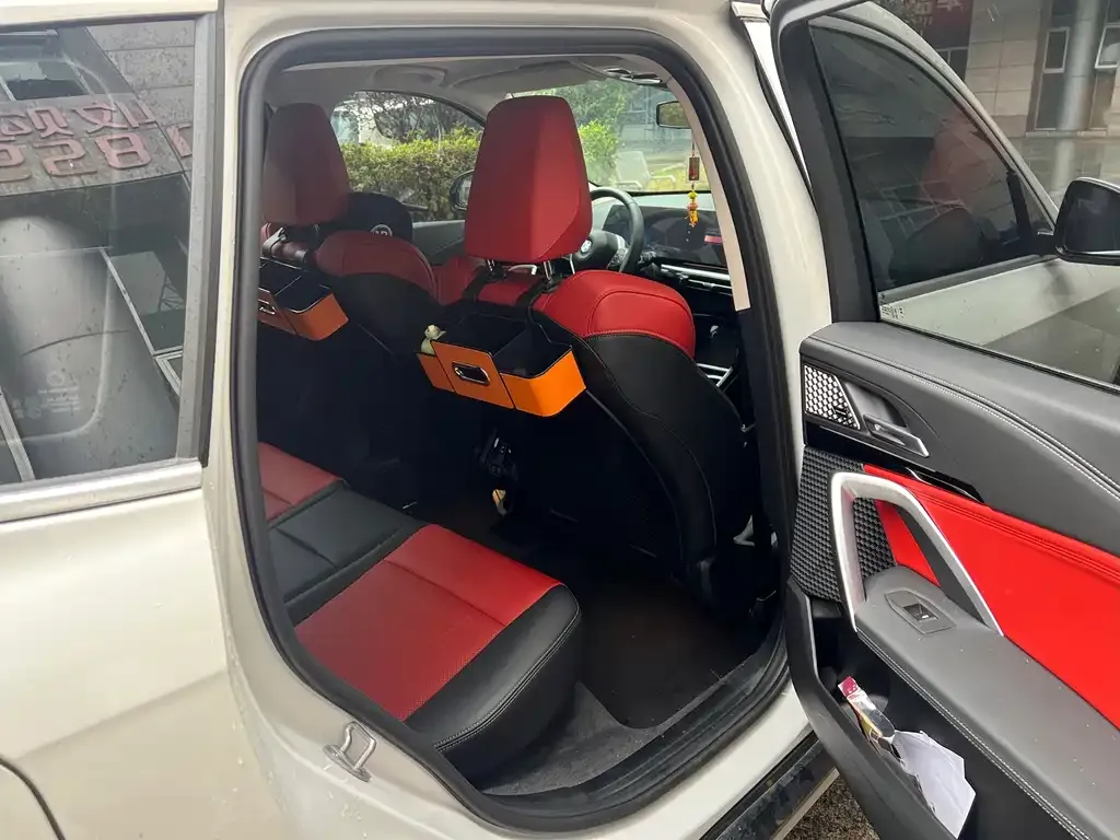BMW X1 2024 из CN, фото 10