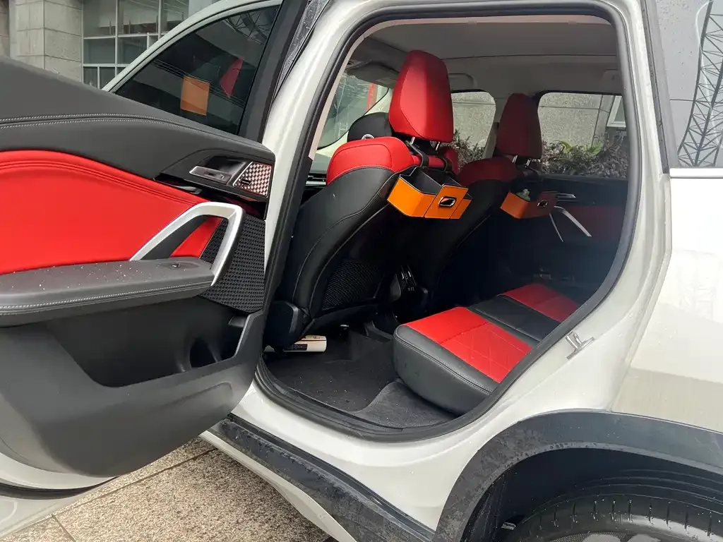 BMW X1 2024 из CN, фото 2