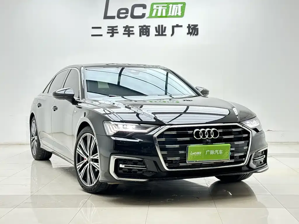 Audi A6L — фото 5