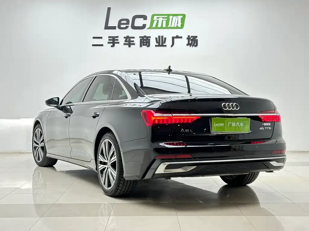 Audi A6L — фото 3