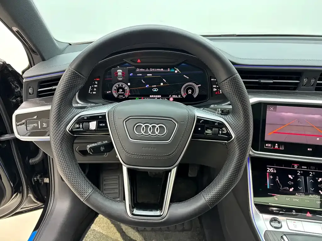 Audi A6L — фото 8