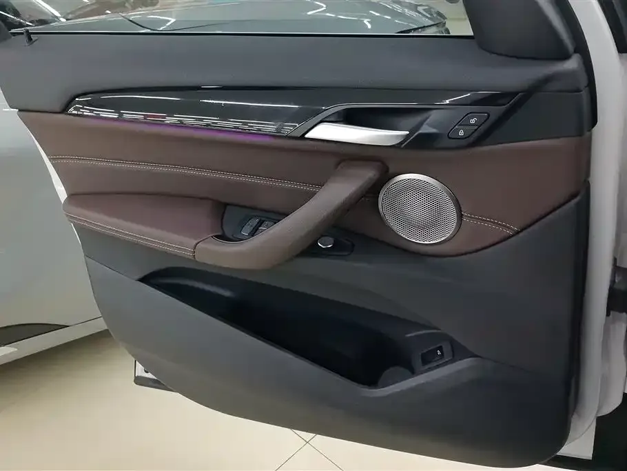 BMW X1 2022 из CN, фото 2
