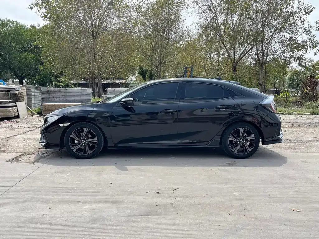 Honda Civic — фото 6