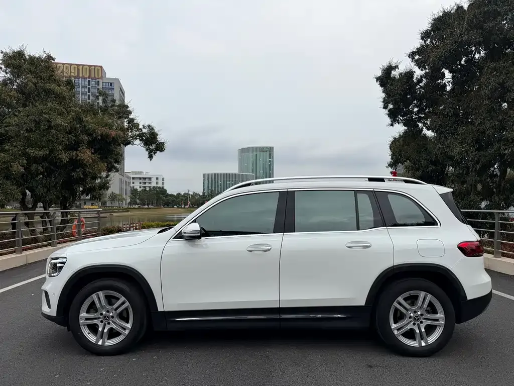 Mercedes-Benz GLB 2021 из CN, фото 8