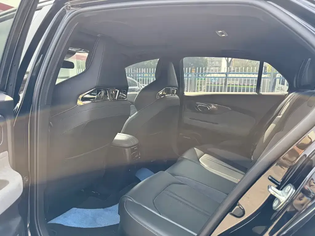 GAC Motor Shadow Leopard — фото 6