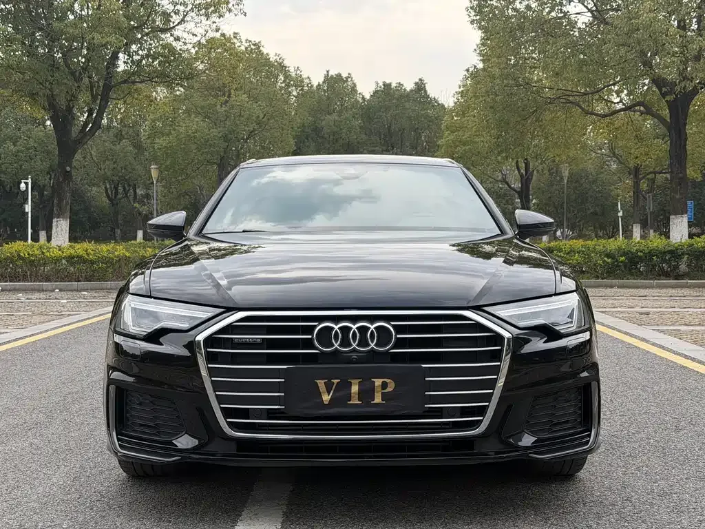 Audi A6L — фото 8
