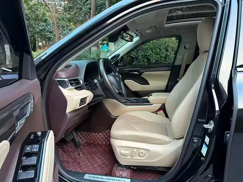 Toyota Highlander 2021 из CN, фото 5