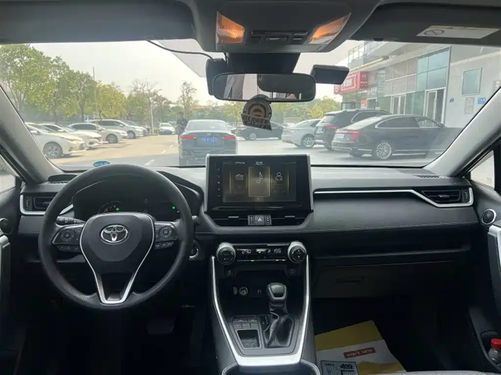 Toyota RAV4 2021 из CN, фото 7