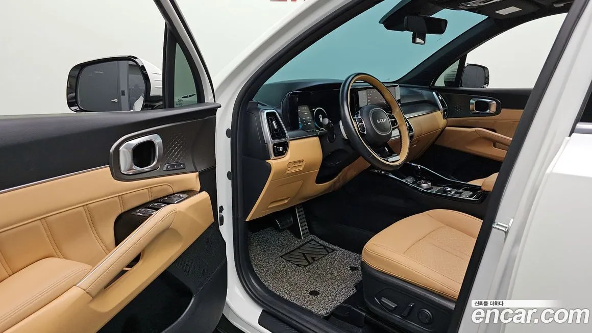 Kia Sorento — фото 6
