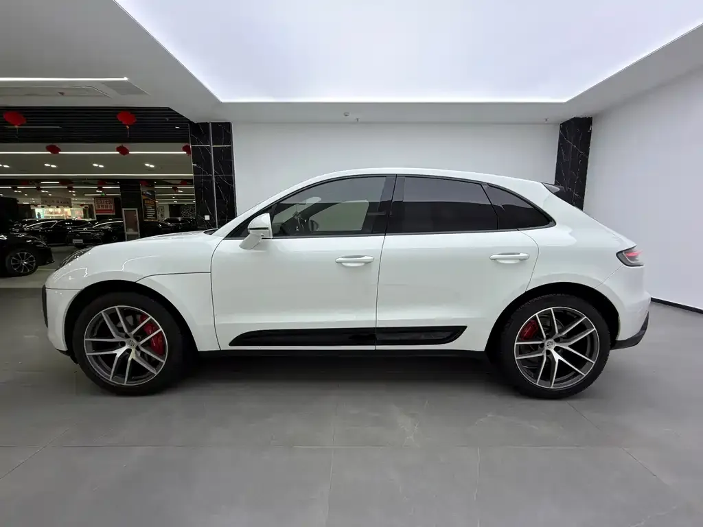 Porsche Macan — фото 10