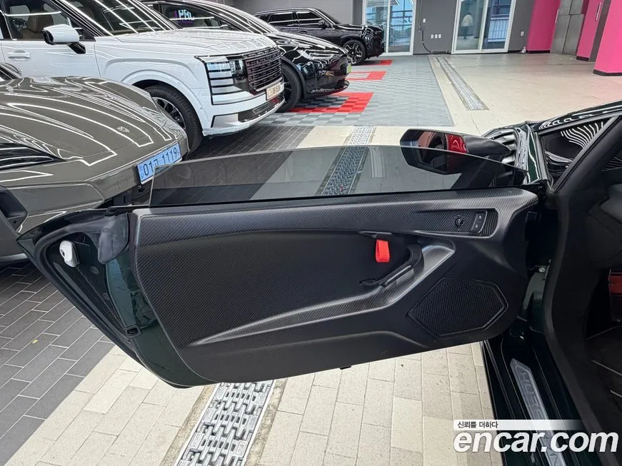 Lamborghini Huracan 2023 из KR, фото 4