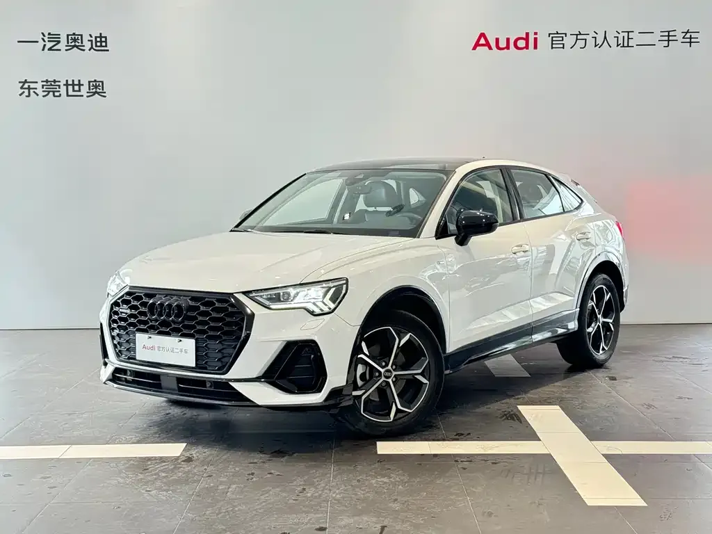 Audi Q3 Sportback — фото 1