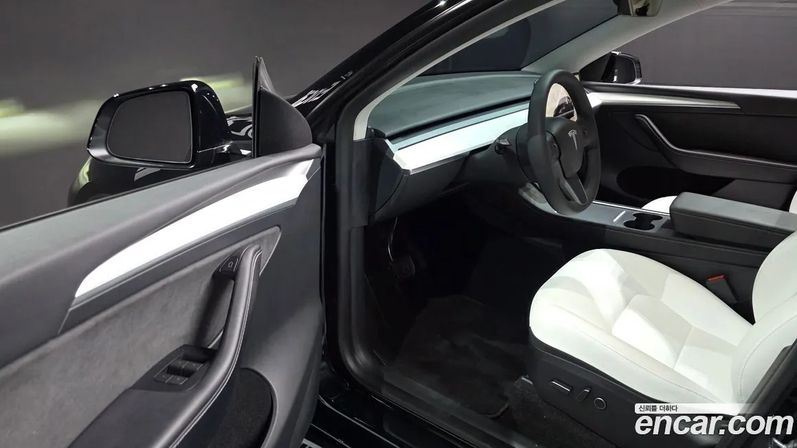 Tesla Model Y 2024 из KR, фото 5