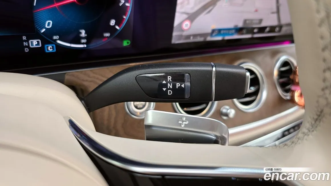 Mercedes-Benz E-Class 2023 из KR, фото 7