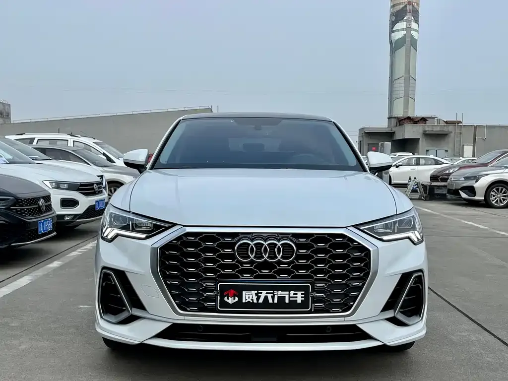 Audi Q3 Sportback 2021 из CN, фото 4