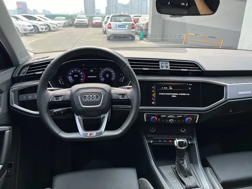 Audi Q3 Sportback 2021 из CN, фото 3