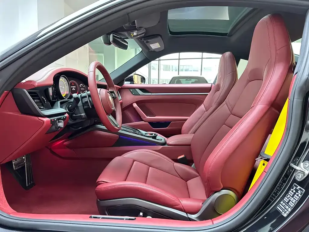 Porsche 911 2022 из CN, фото 6