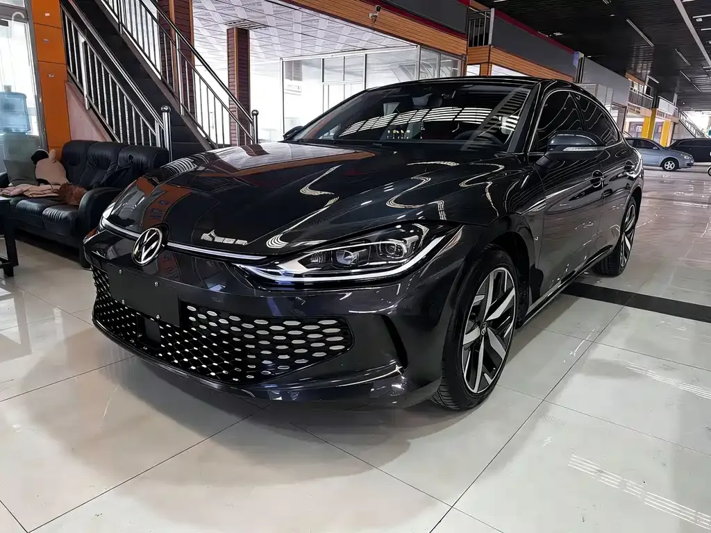 Volkswagen Lamando 2024 из CN, фото 1