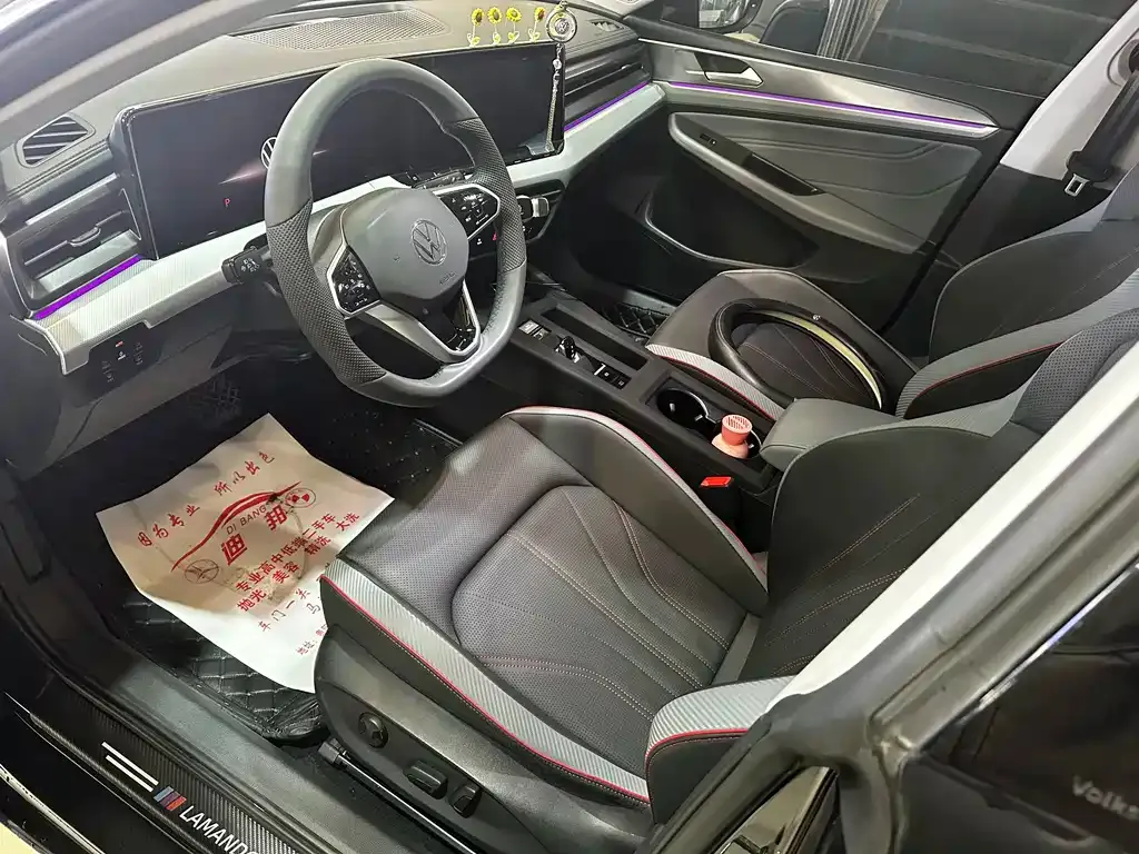 Volkswagen Lamando 2024 из CN, фото 8