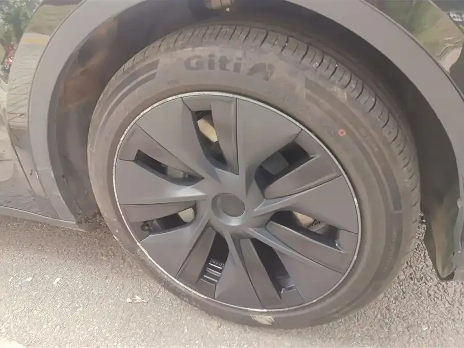 Tesla Model Y 2024 из CN, фото 6