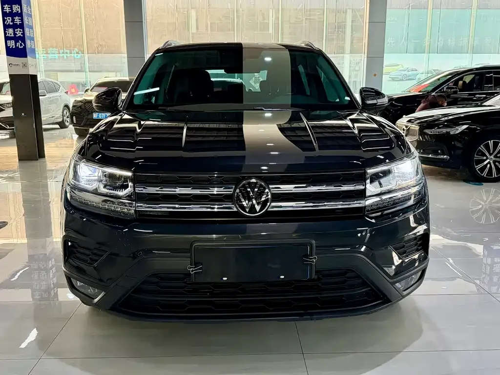 Volkswagen Tharu — фото 9