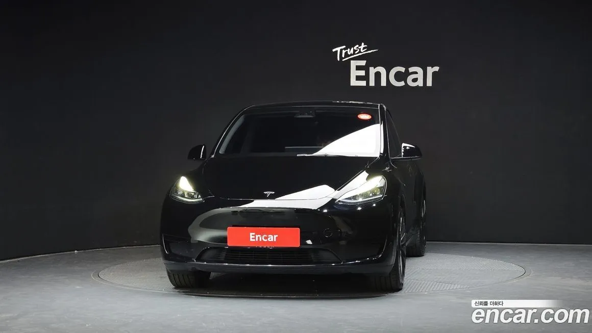 Tesla Model Y 2023 из KR, фото 3