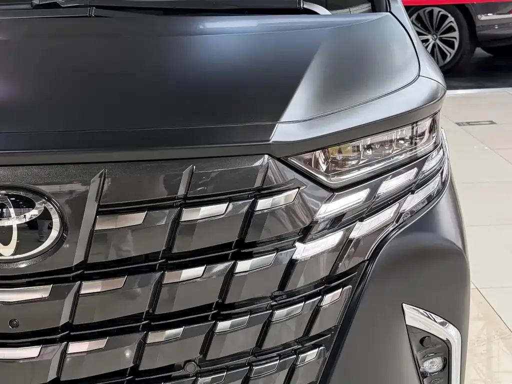 Toyota Alphard 2025 из CN, фото 2