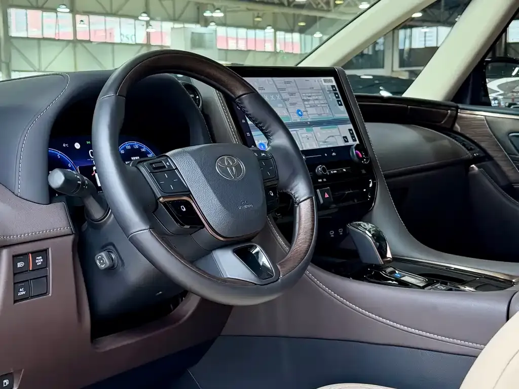 Toyota Alphard 2025 из CN, фото 8