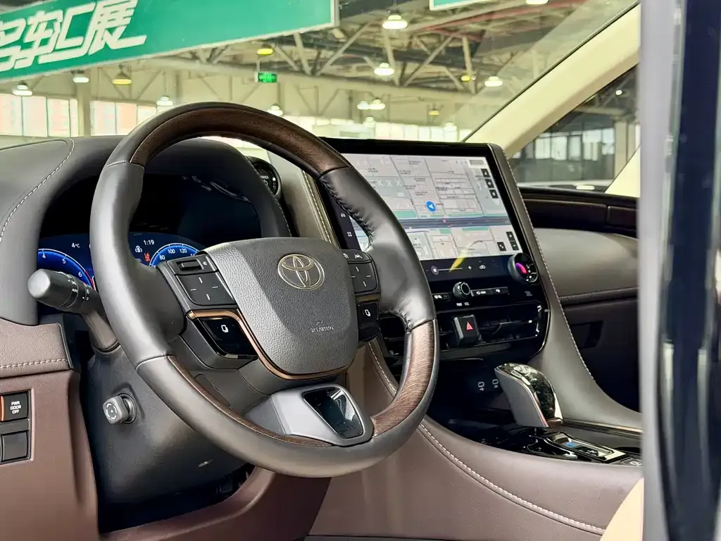 Toyota Alphard 2025 из CN, фото 4
