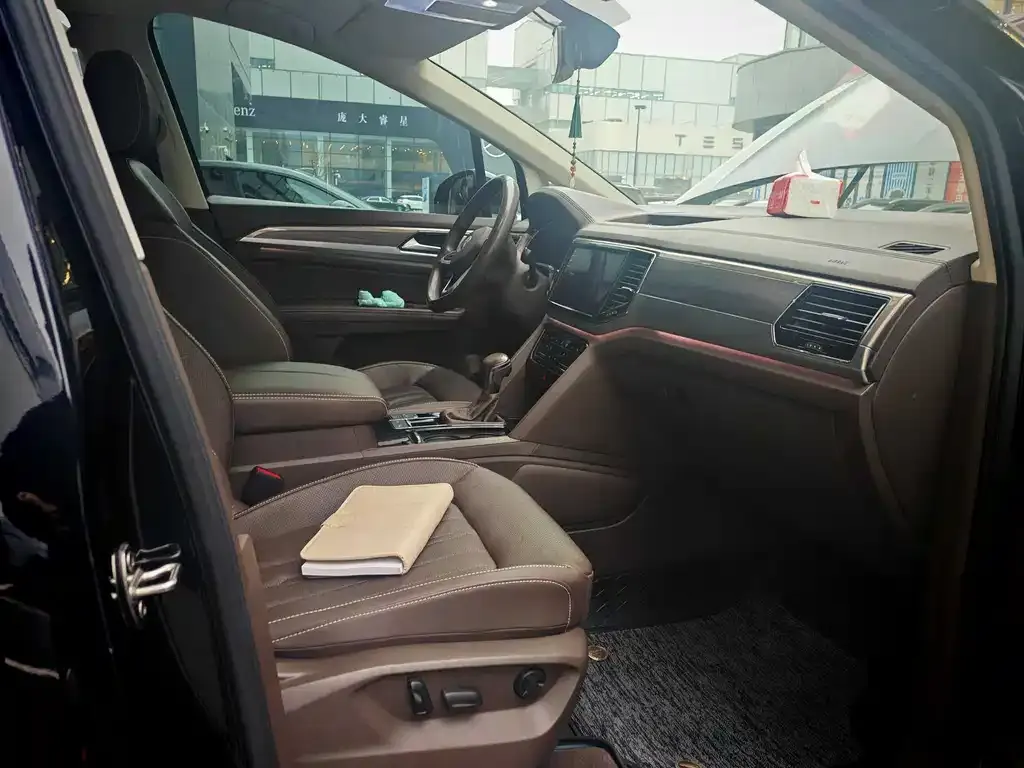 Volkswagen Viloran 2021 из CN, фото 7