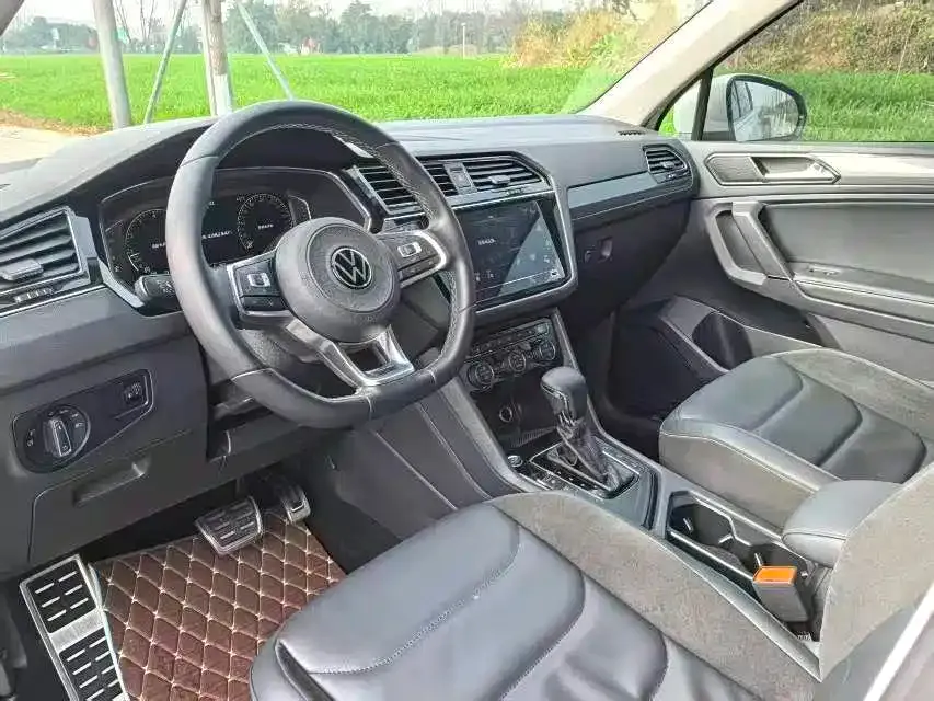 Volkswagen Tiguan L 2021 из CN, фото 8