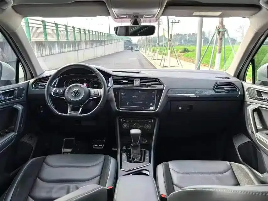 Volkswagen Tiguan L 2021 из CN, фото 9
