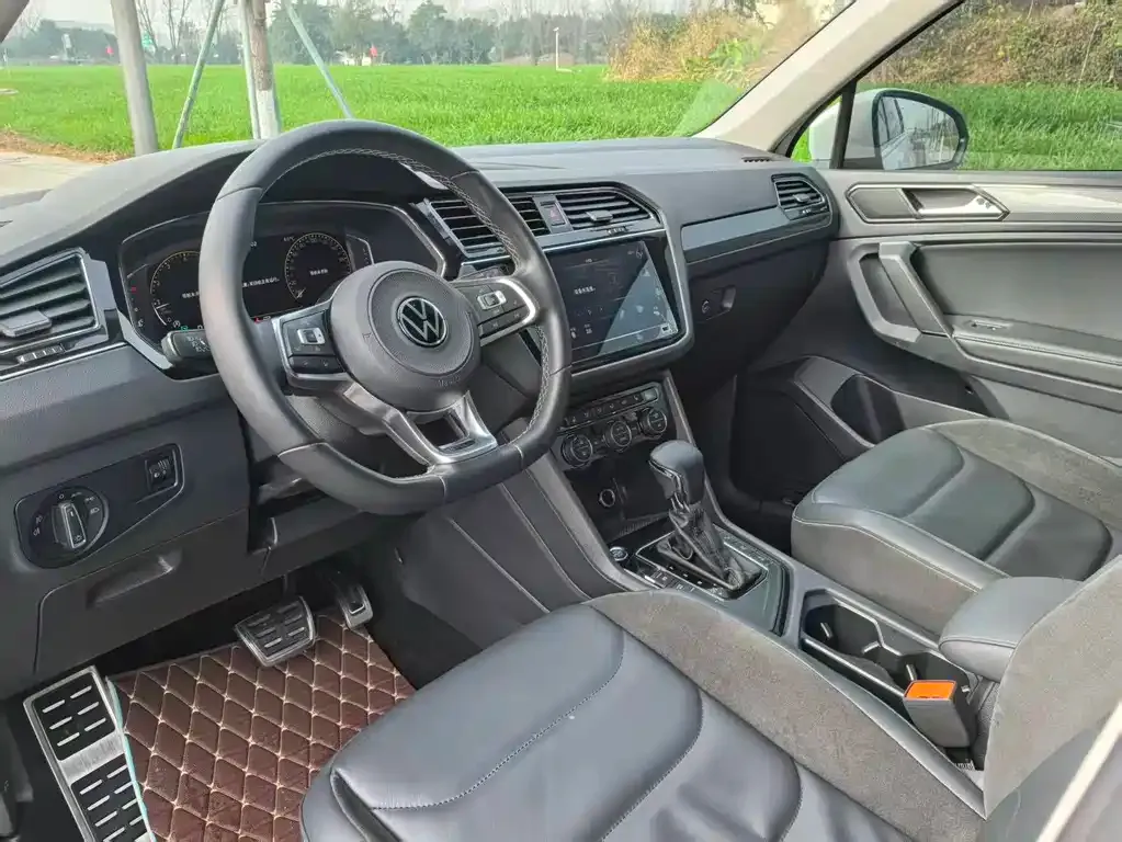 Volkswagen Tiguan L 2021 из CN, фото 6