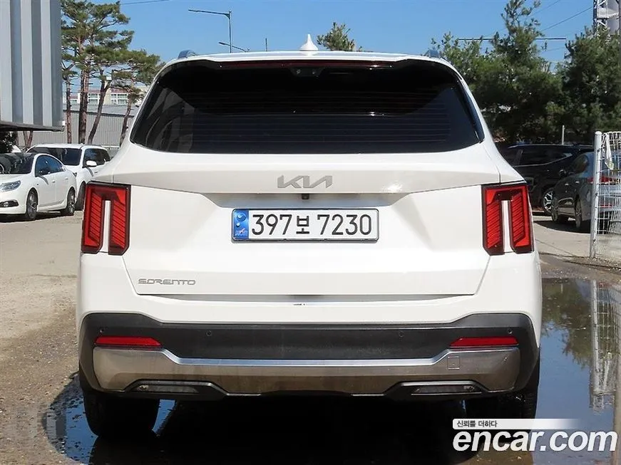 Kia Sorento — фото 5