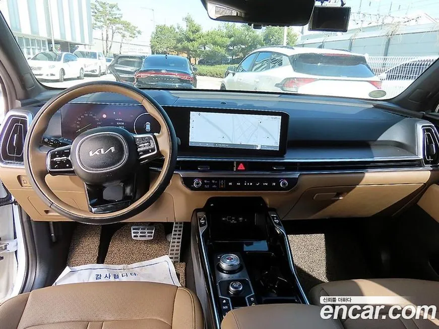 Kia Sorento — фото 7
