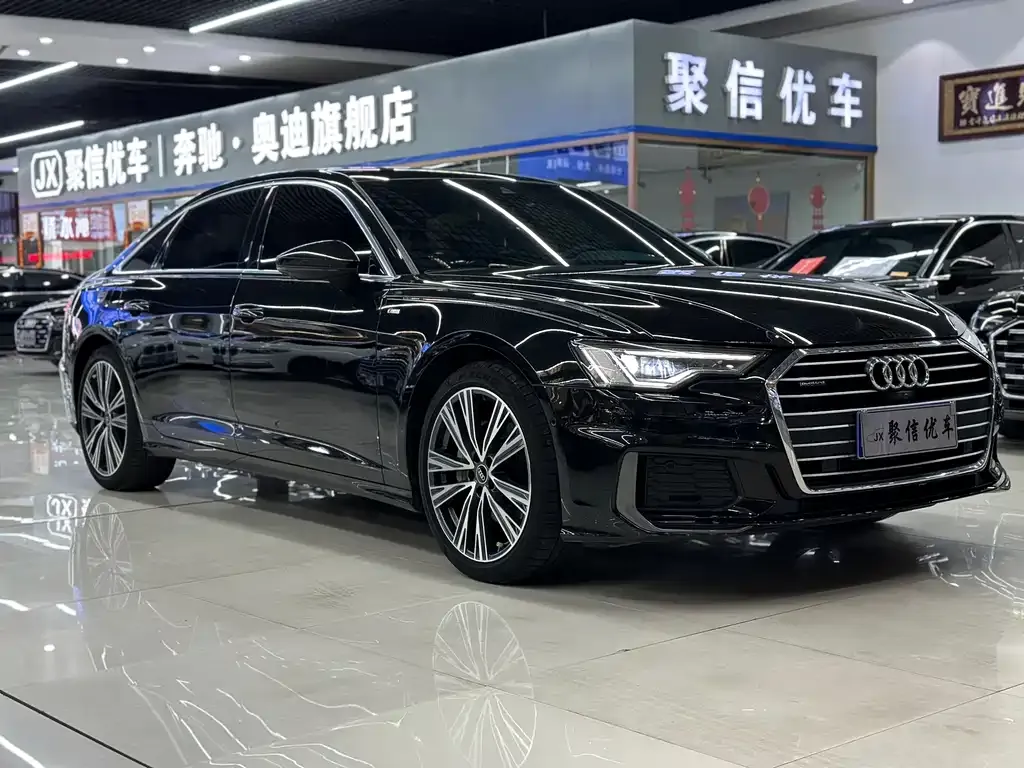 Audi A6L — фото 8